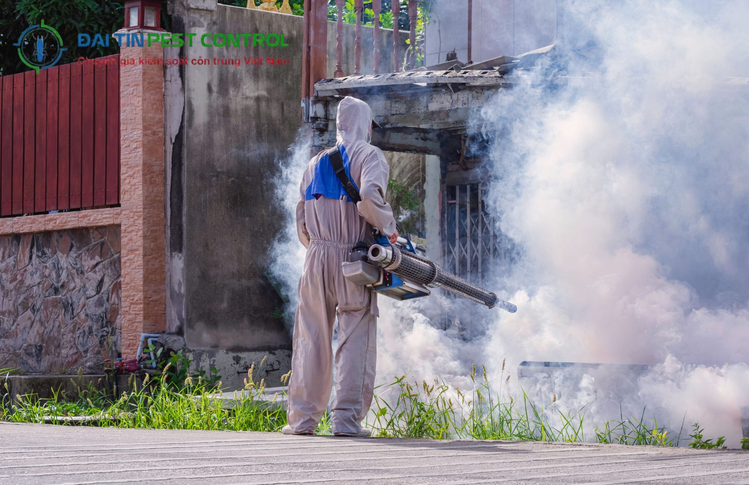Dịch vụ phun thuốc diệt muỗi chuyên nghiệp tại nhà